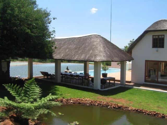 Steynshoop Self-Catering Valley Lodge Hekpoort 外观 照片